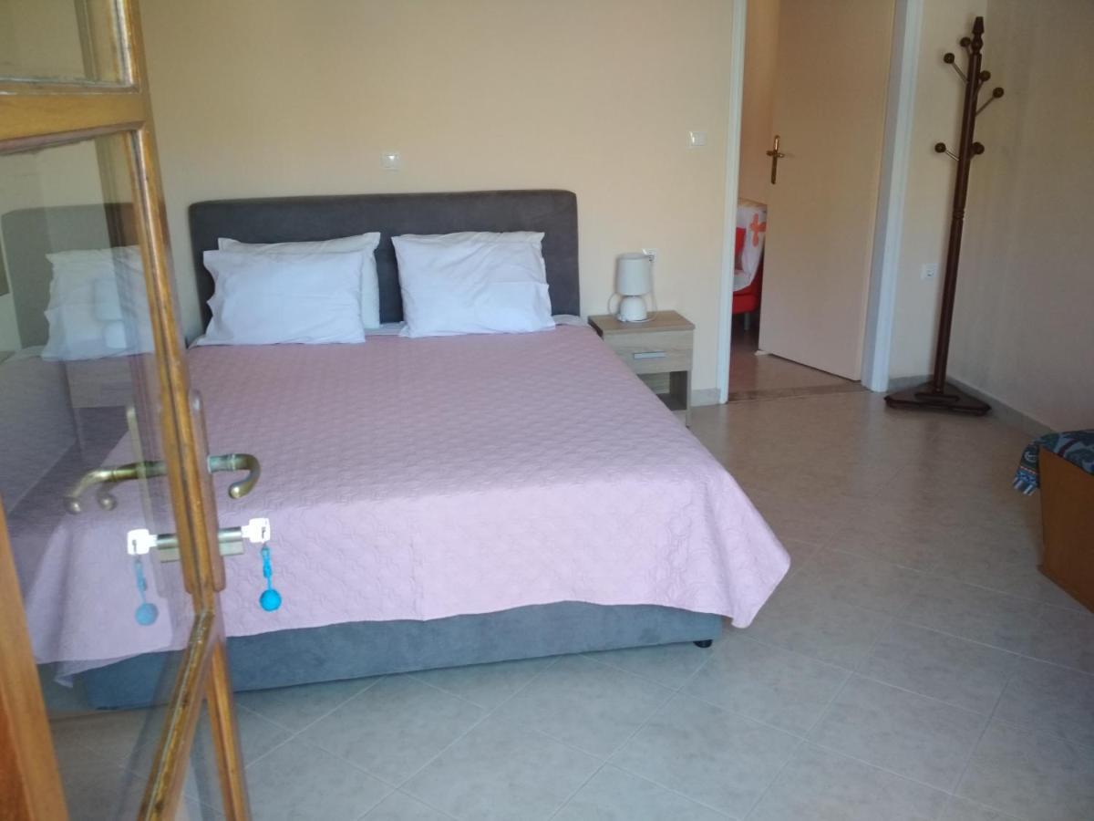 Pedi Breeze Apartment Symi Exterior photo